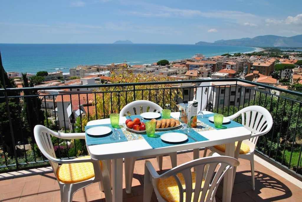 Grand Soleil A Con Terrazza Vista Mare Appartamento